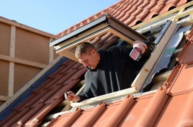 Pose de fenêtres de toit Velux au Rialet